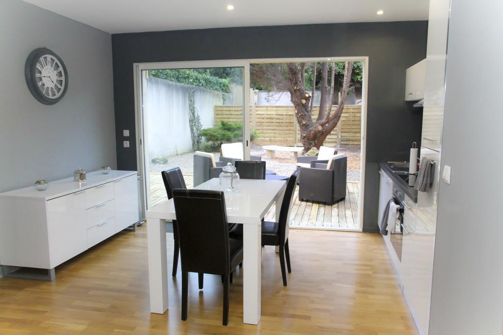 Les De Gambetta Apartment *